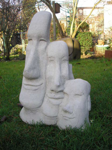 Moai Dreiergruppe