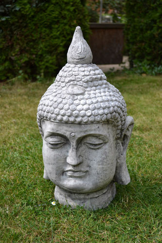 großer Buddhakopf